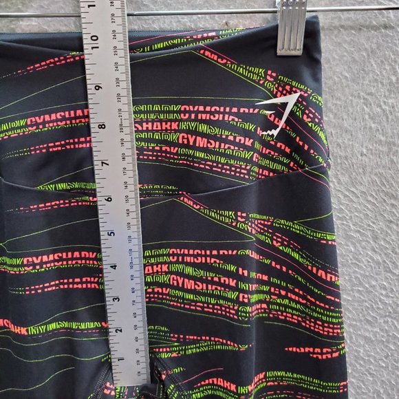 Gymshark Women Pants XS Black Leggings Geometric Logo Graphic Print 25" Inseam‎ - Picture 5 of 8
